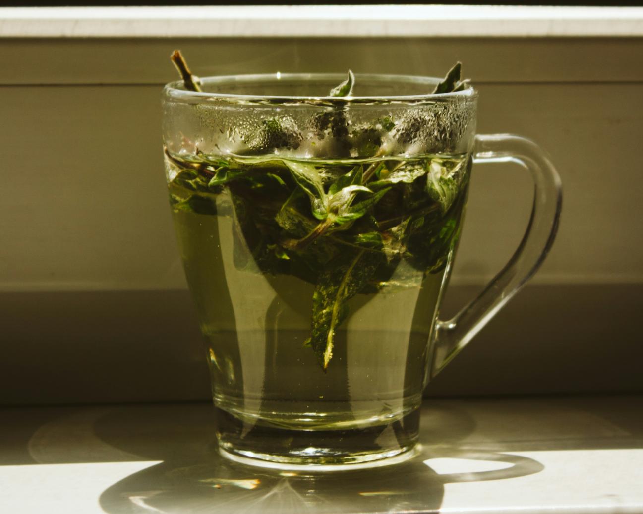 Spearmint & peppermint tea