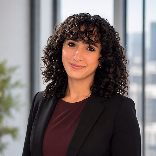 Sarah Assaf is a senior security engineer at Stan Entertainment, presenting research on how AI advances have outpaced security awareness training defences.