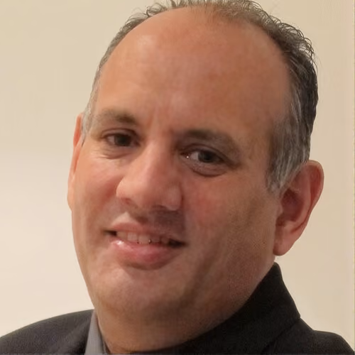 Ross Khan