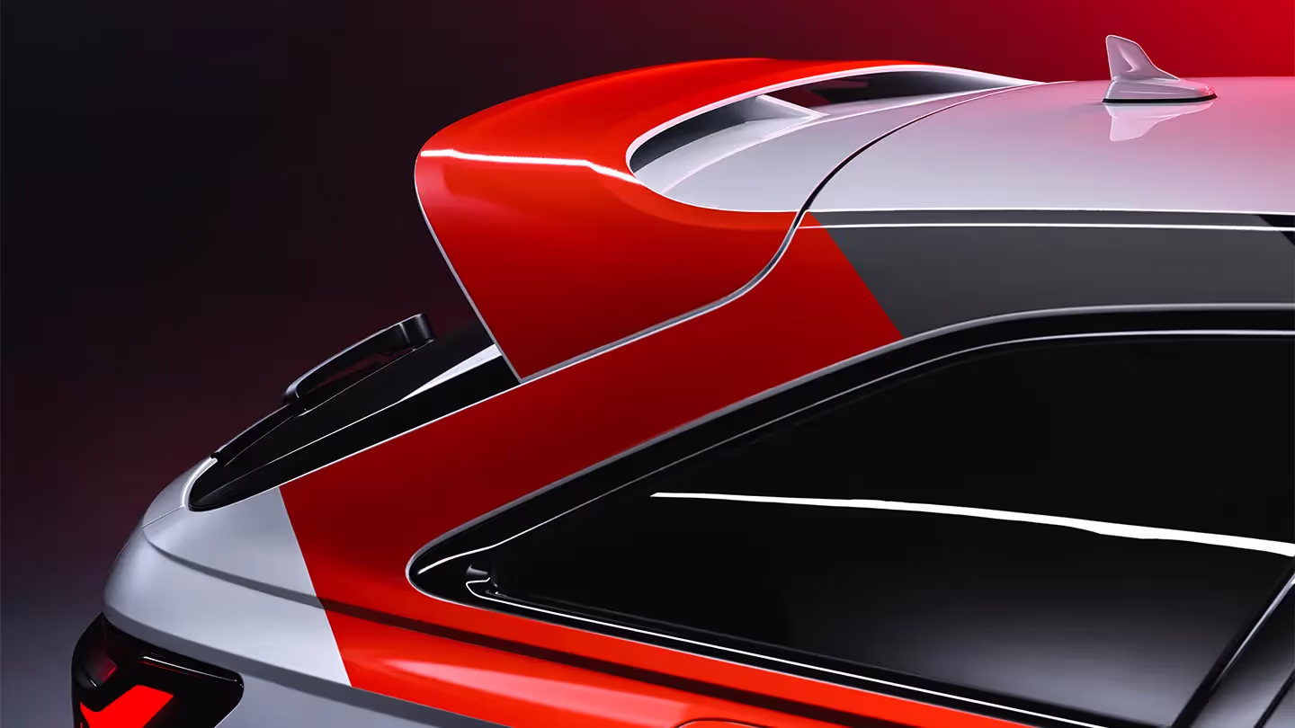 2024 Audi RS 6 GT wing detail