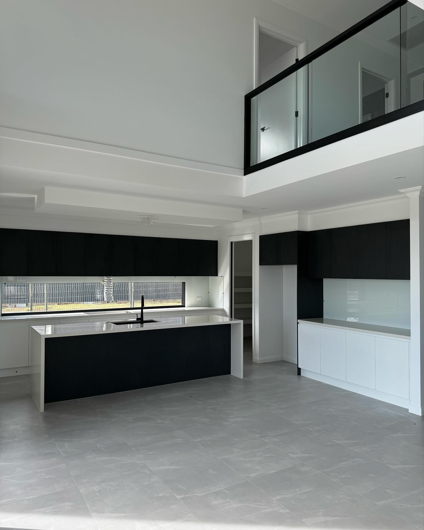The new kitchen at the latest documented stage.