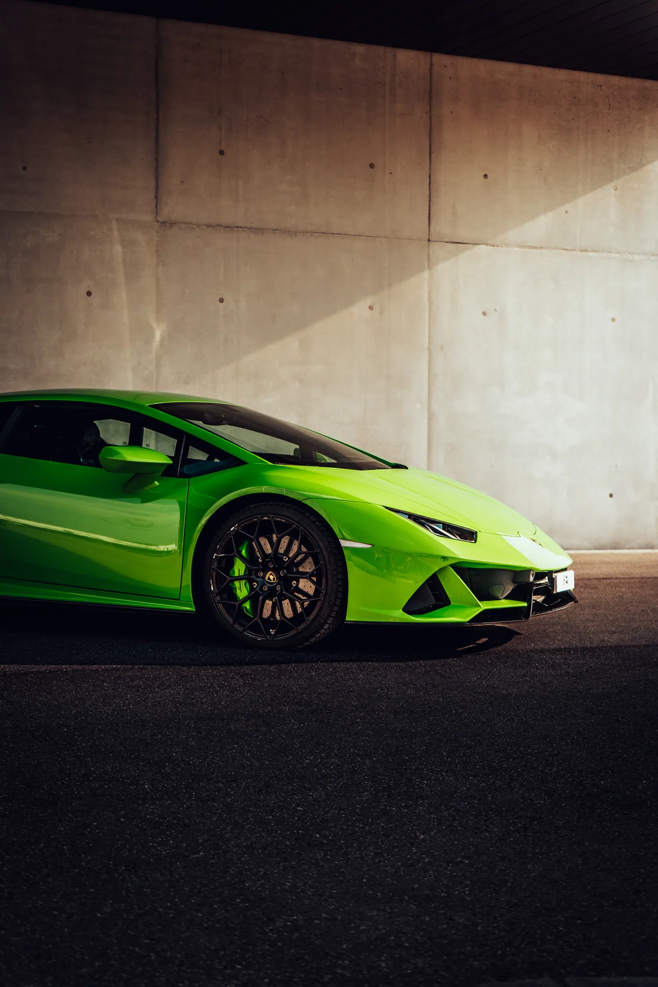 Lamborghini Huracán EVO mieten bei Magic Rent