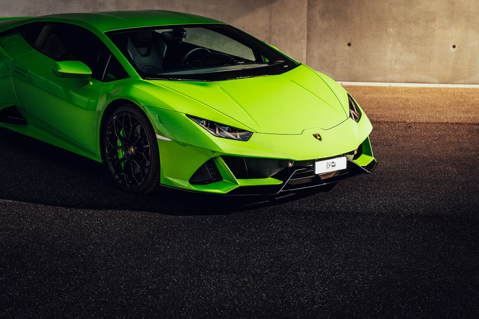 Lamborghini Huracán EVO mieten bei Magic Rent