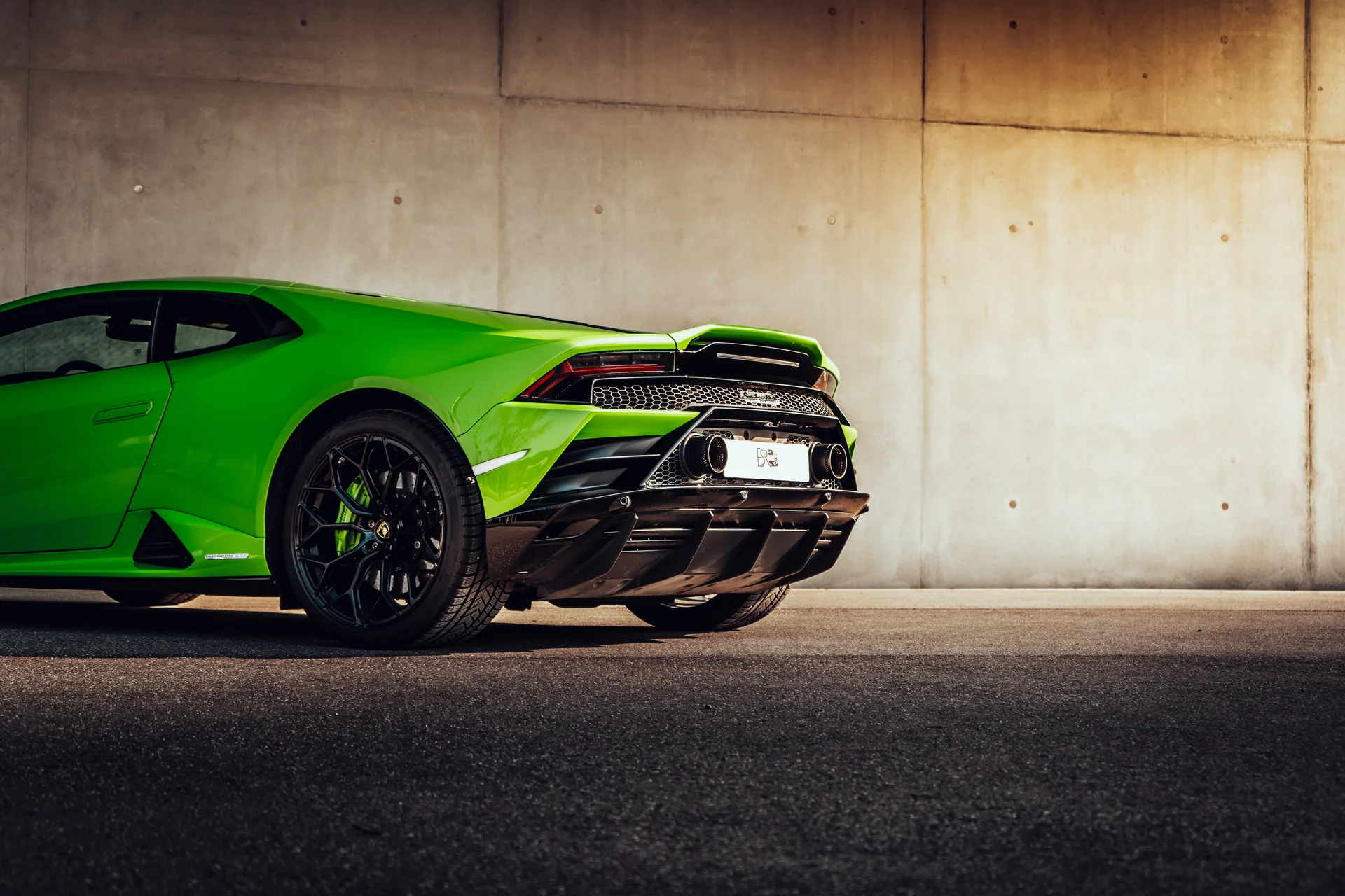 Lamborghini Huracán EVO mieten bei Magic Rent