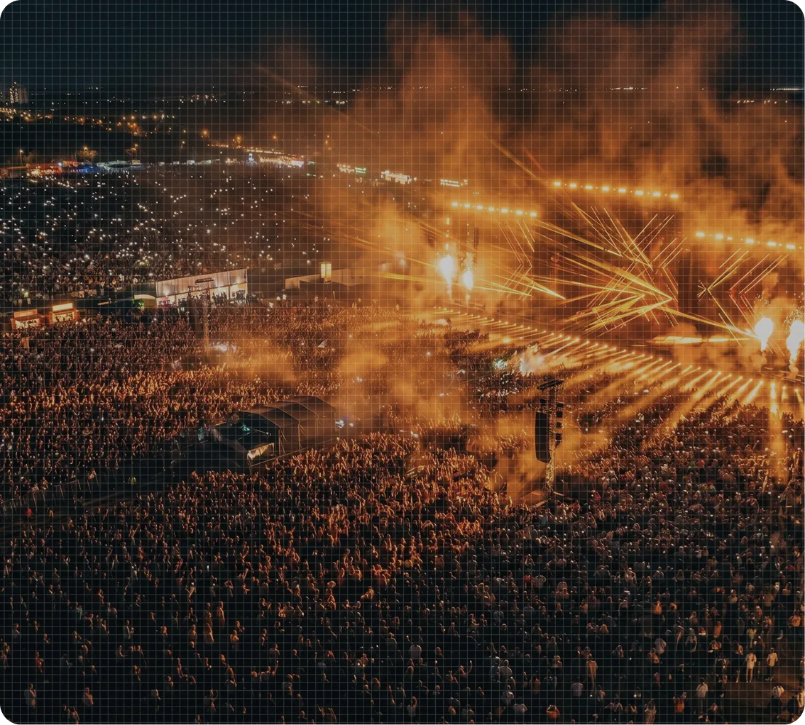 Major live entertainment event requiring intelligence, risk assessment, and security support for touring and production teams.