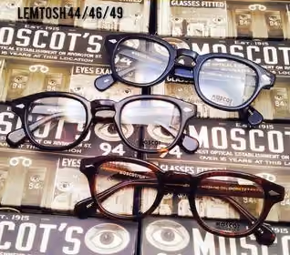 MOSCOT