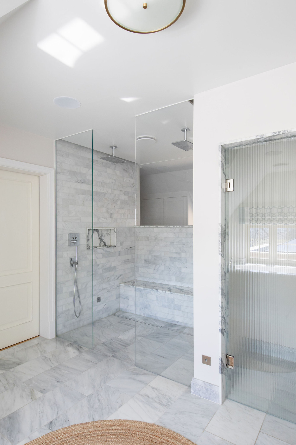 Understated luxury en-suite bathroom vignette — Lorna Smith Interiors, Midhurst
