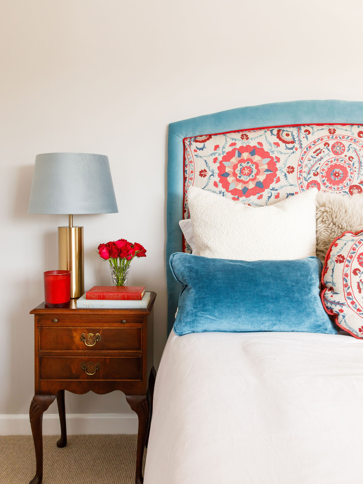 Warm Red Meets Fresh Blue: A Bedroom to Flop Into