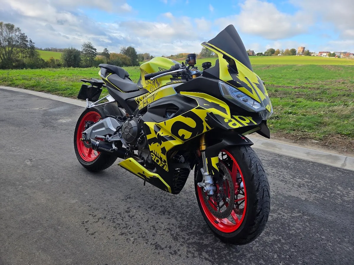 SBV MOTOR / Thorn Bikes center Belgique