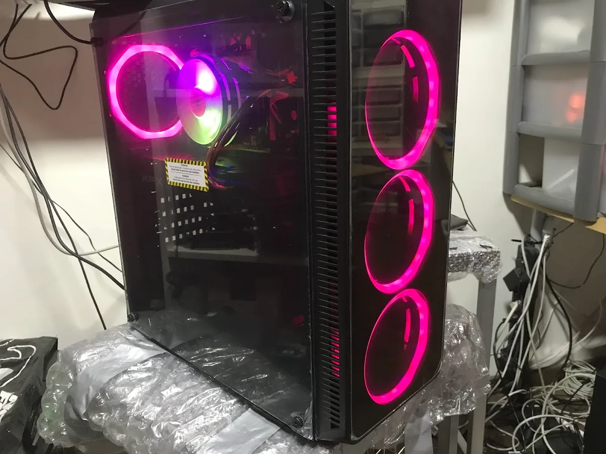 Ypsilon Computers