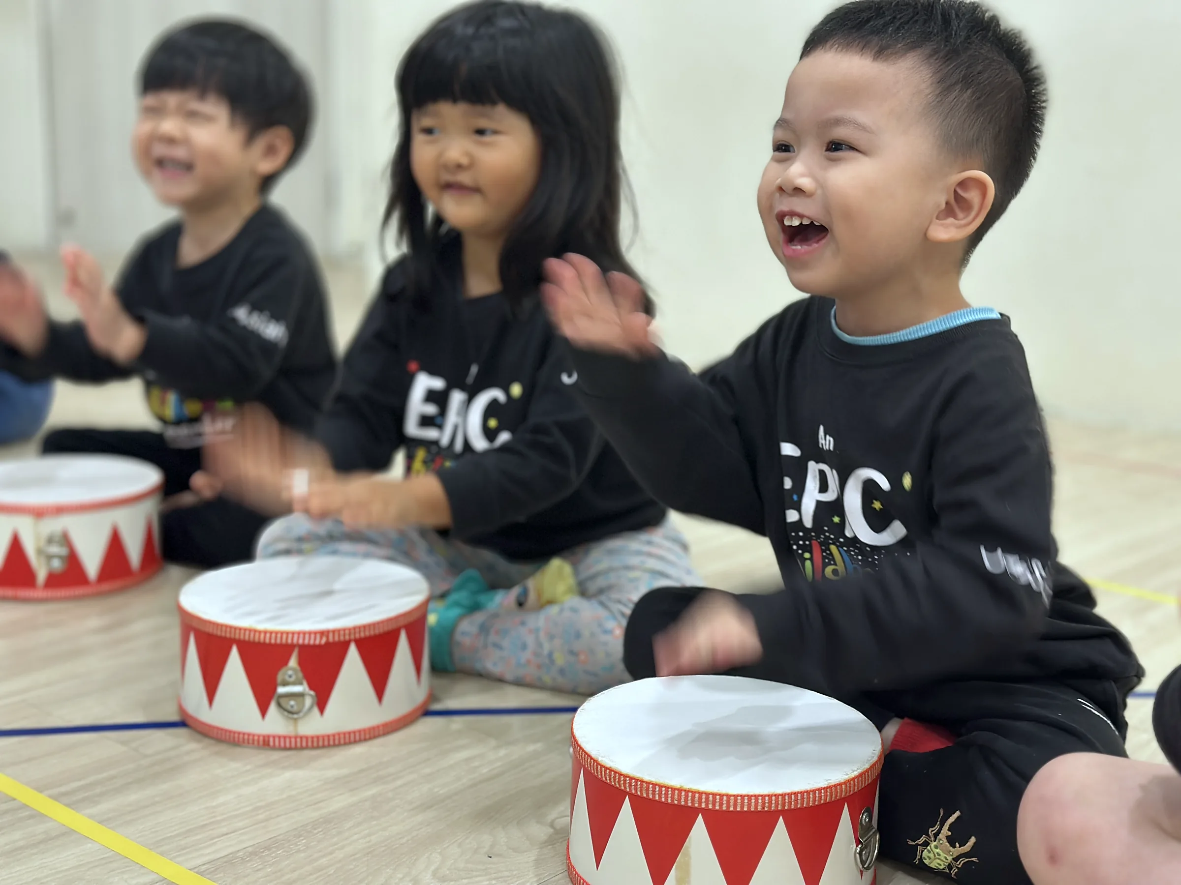 A Josiah cohort singing together during a Musical Arts Performance session.