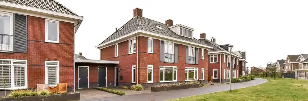 Modern residential homes built by BFR Construction in Surrey and Hampshire