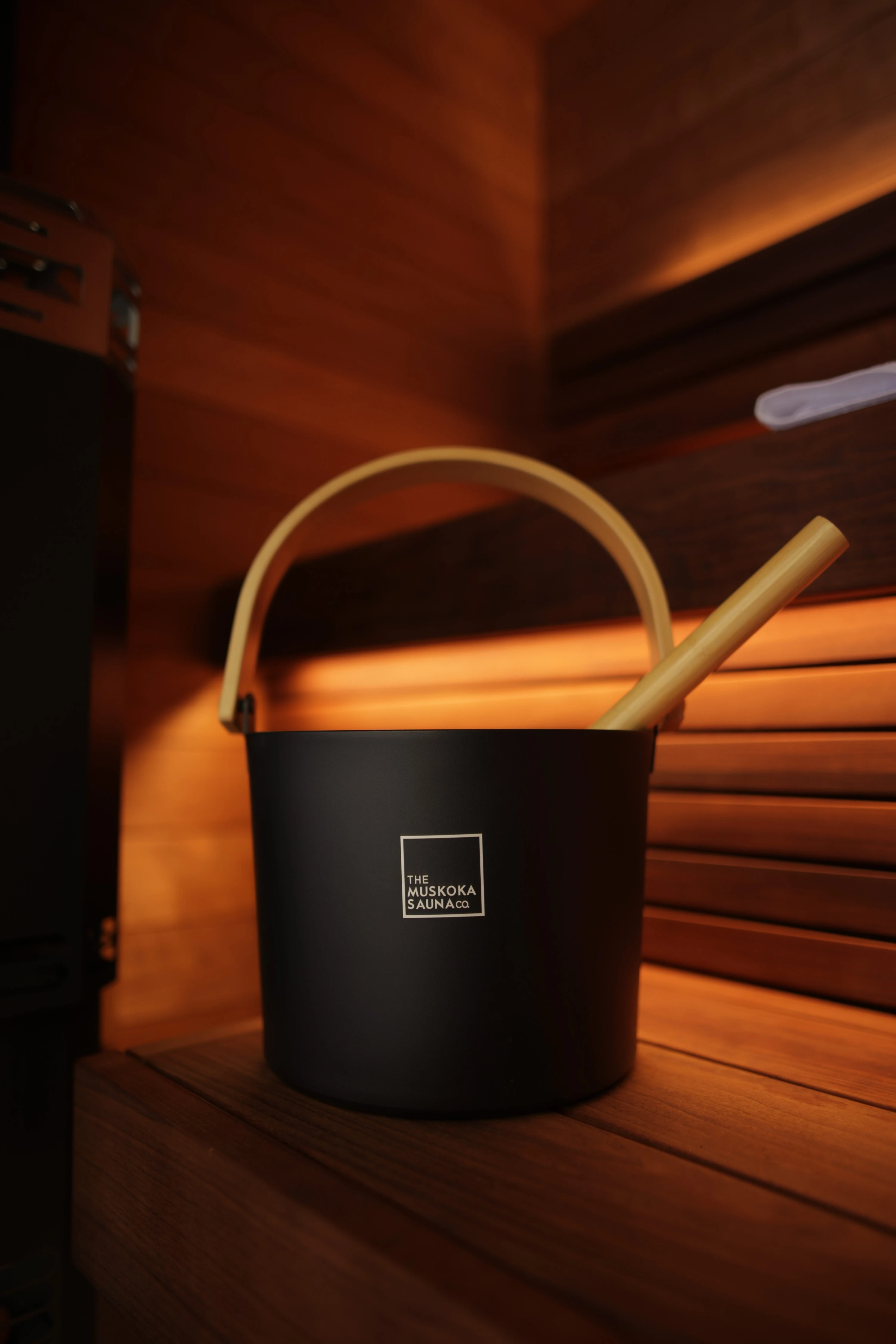 Hand-crafted Canadian saunas for people who take recovery seriously. We took Muskoka from $500K to $12M in annual revenue in two years and opened US distribution along the way. Paid, email, social, creative, strategy. All of it runs through us.