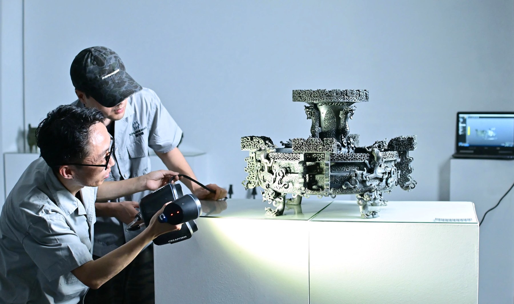 3D scanning — recording intricate form.