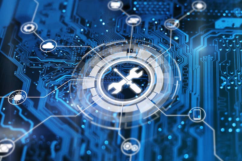 Tailor-made Kubernetes via experts