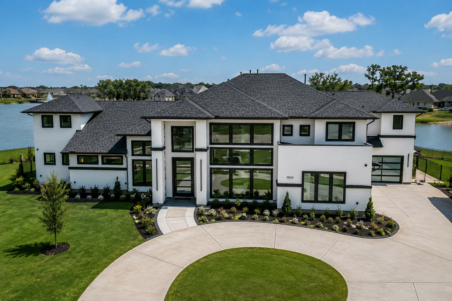 Suburban Texas home with a large yard for potential homebuyers
