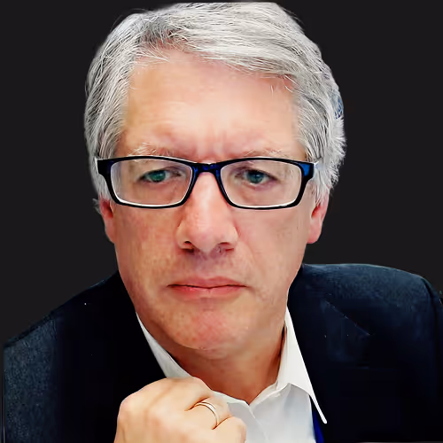 Headshot of Howard Spira