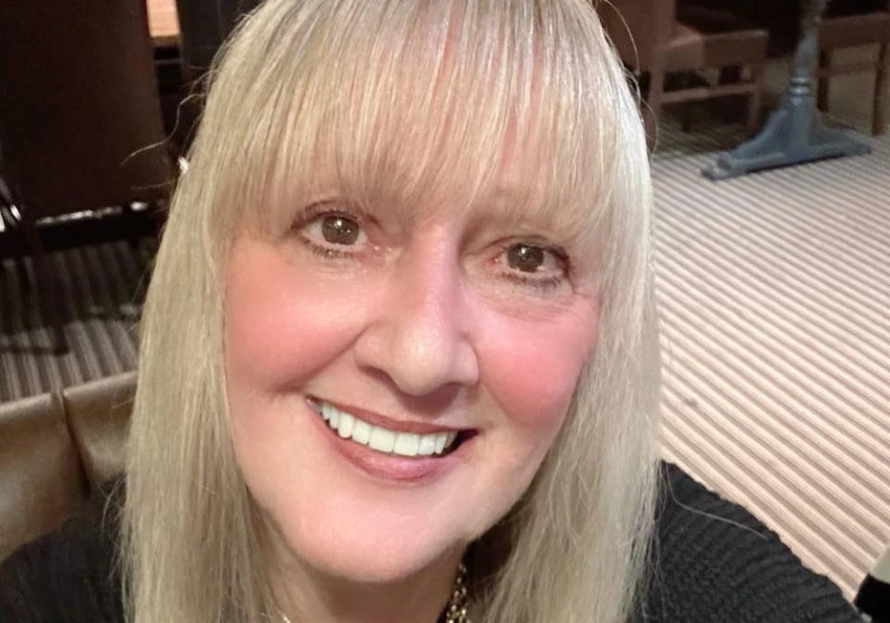 Meet Kim Lorraine