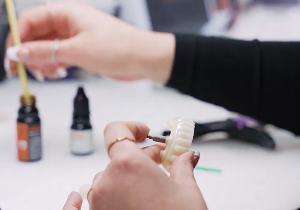 Creating Lifelike Prosthetics with Precision Composite Staining