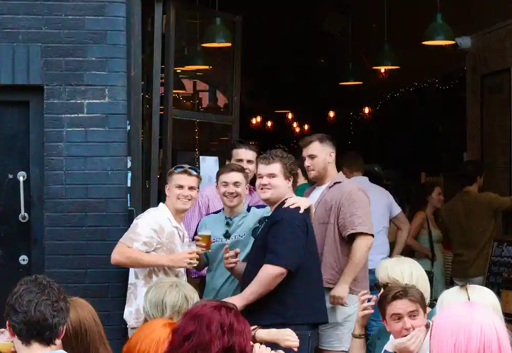 Smiles all round @ The Barrel Project 😃 (especially when the beers are £5!)