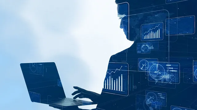 Doctor using AI