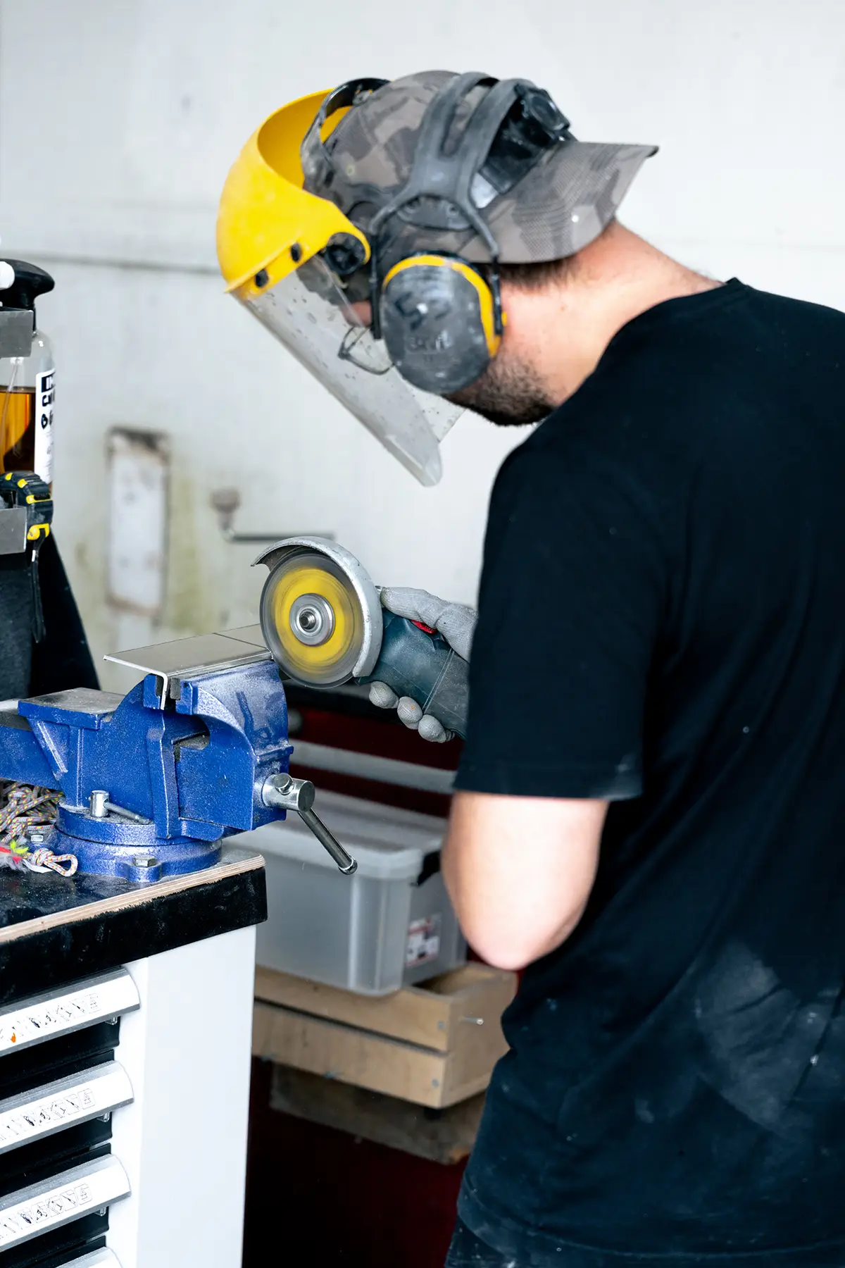 Batteries de stockage énergie solaire pour base vie autonome — BLE Base Vie