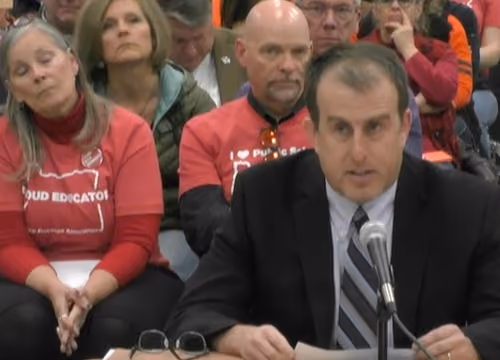 David Rosen testifying before the Oregon state legislature in support of restoring court staffing levels.