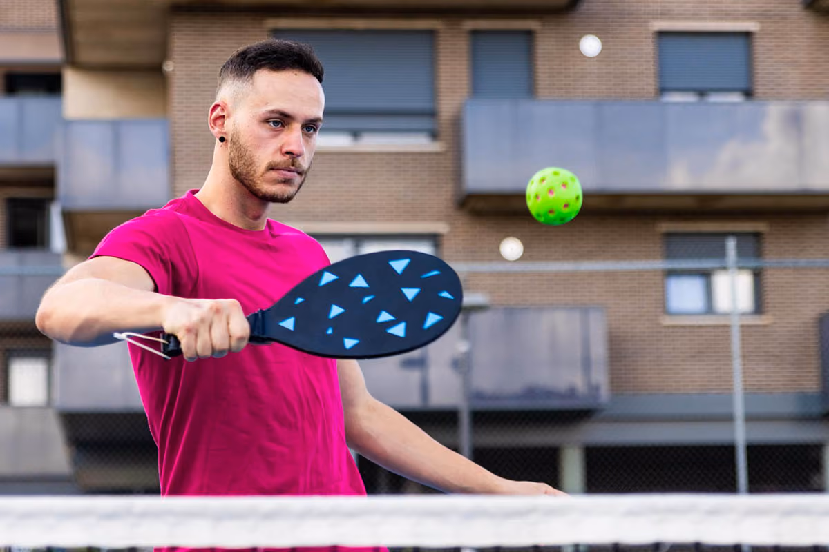 "Shoulder Success: Pickleball Players' Guide to Optimal Health"