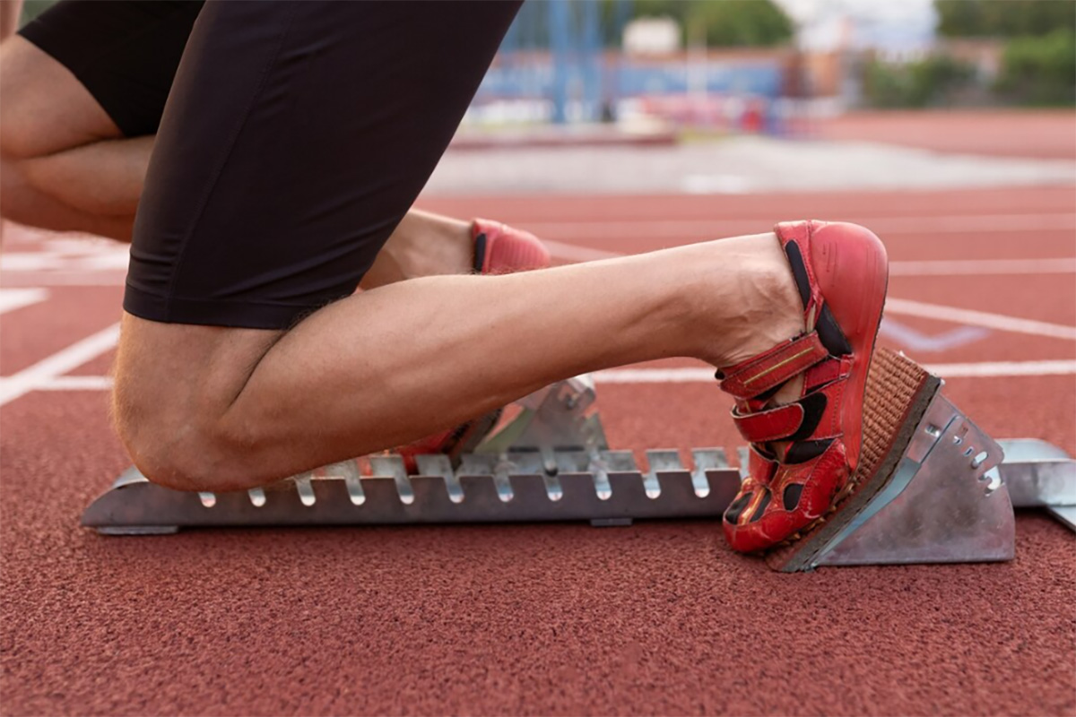 Beating Runner's Knee: A Marathon, Not a Sprint