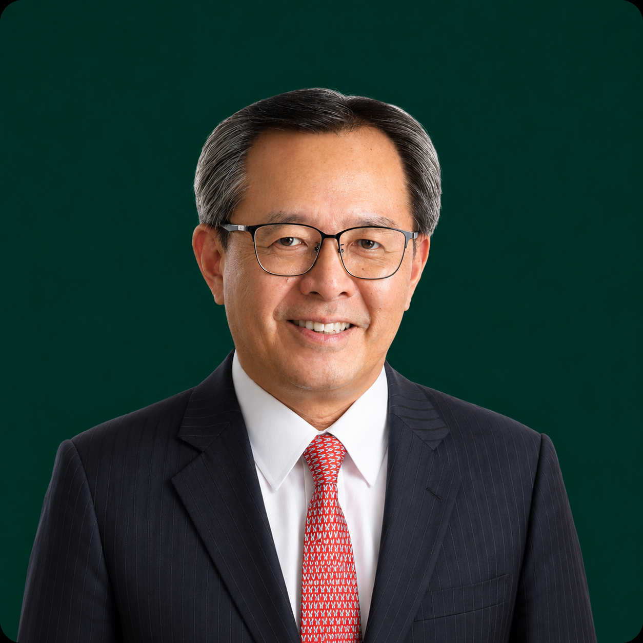 Professional portrait of Mr Gerard Lee, Strategic Advisor for Asset Management and AI Innovation at Arki Finance.