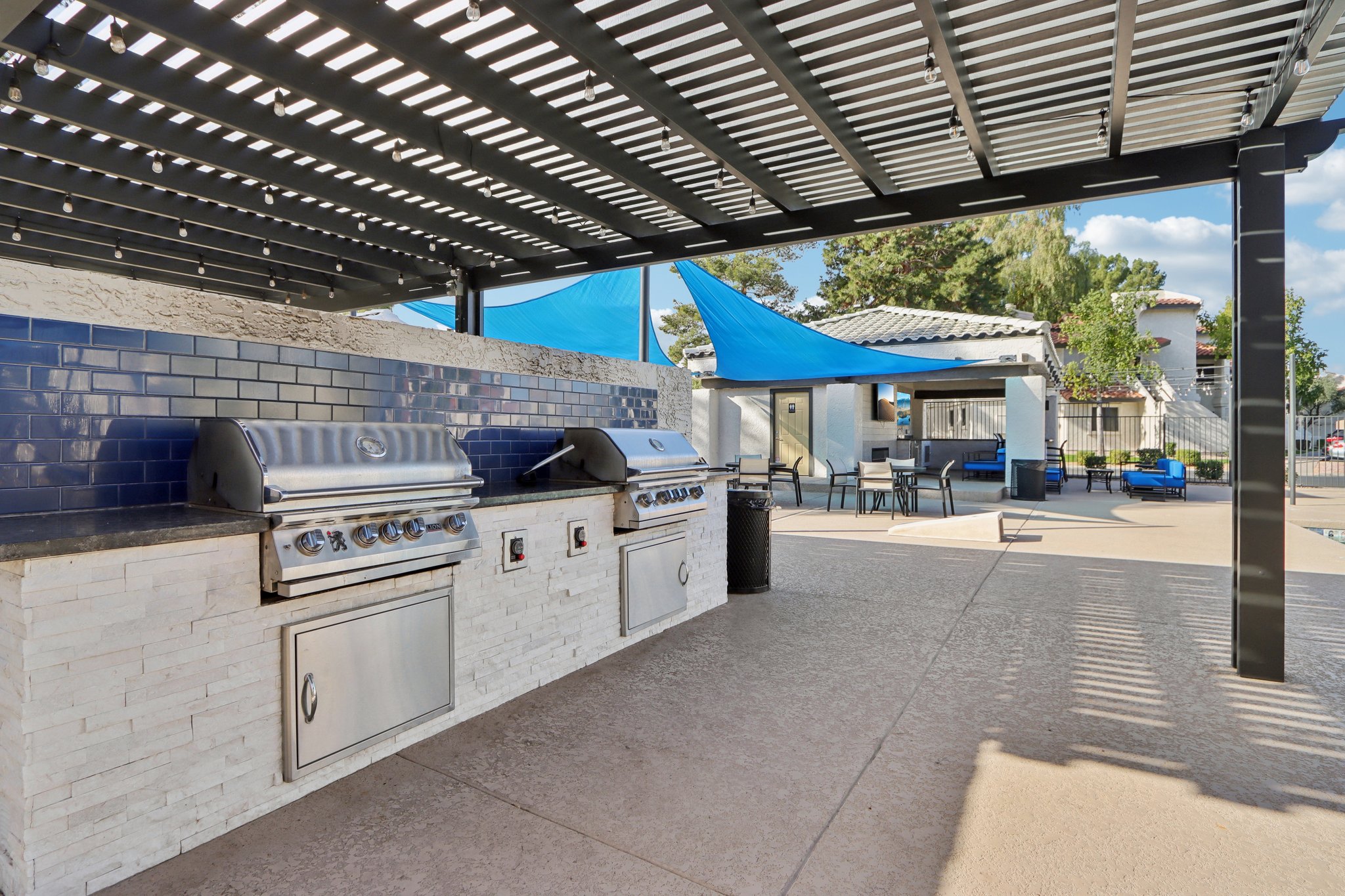 BBQ grills & Picnic Area