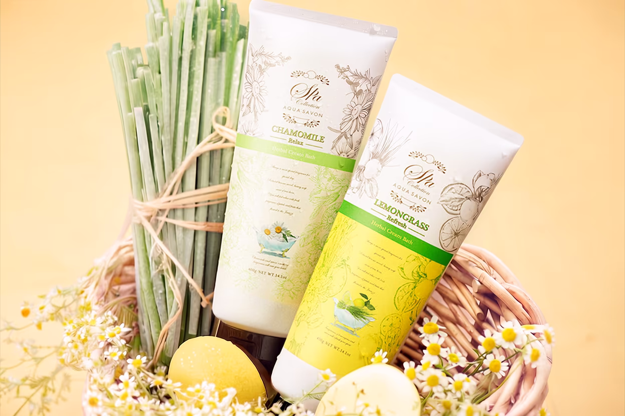 Plastic tubes for Aqua Savon Spa Collection