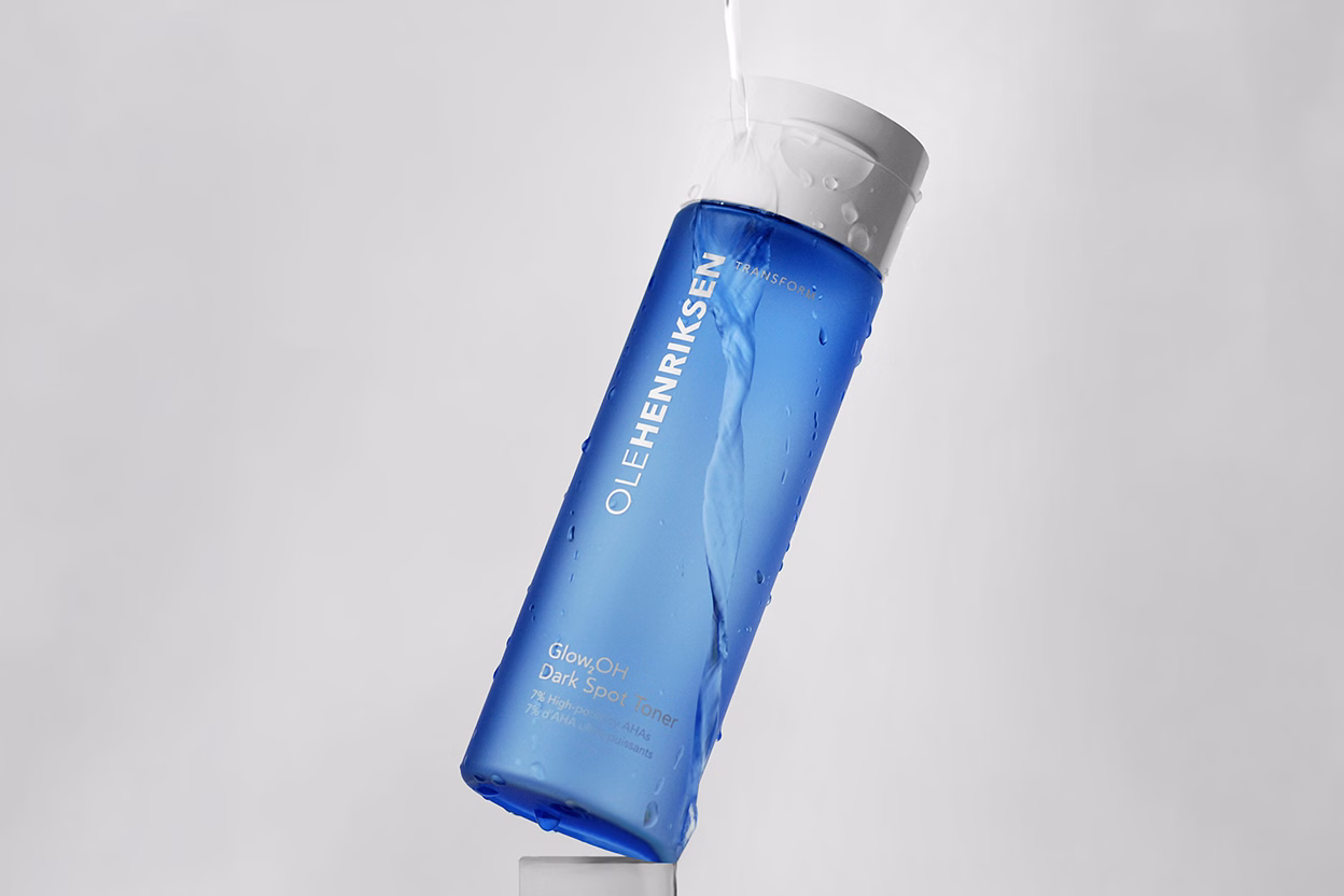 Matte PET bottles & textured molding flip-top caps for OLE HENRIKSEN Skincare