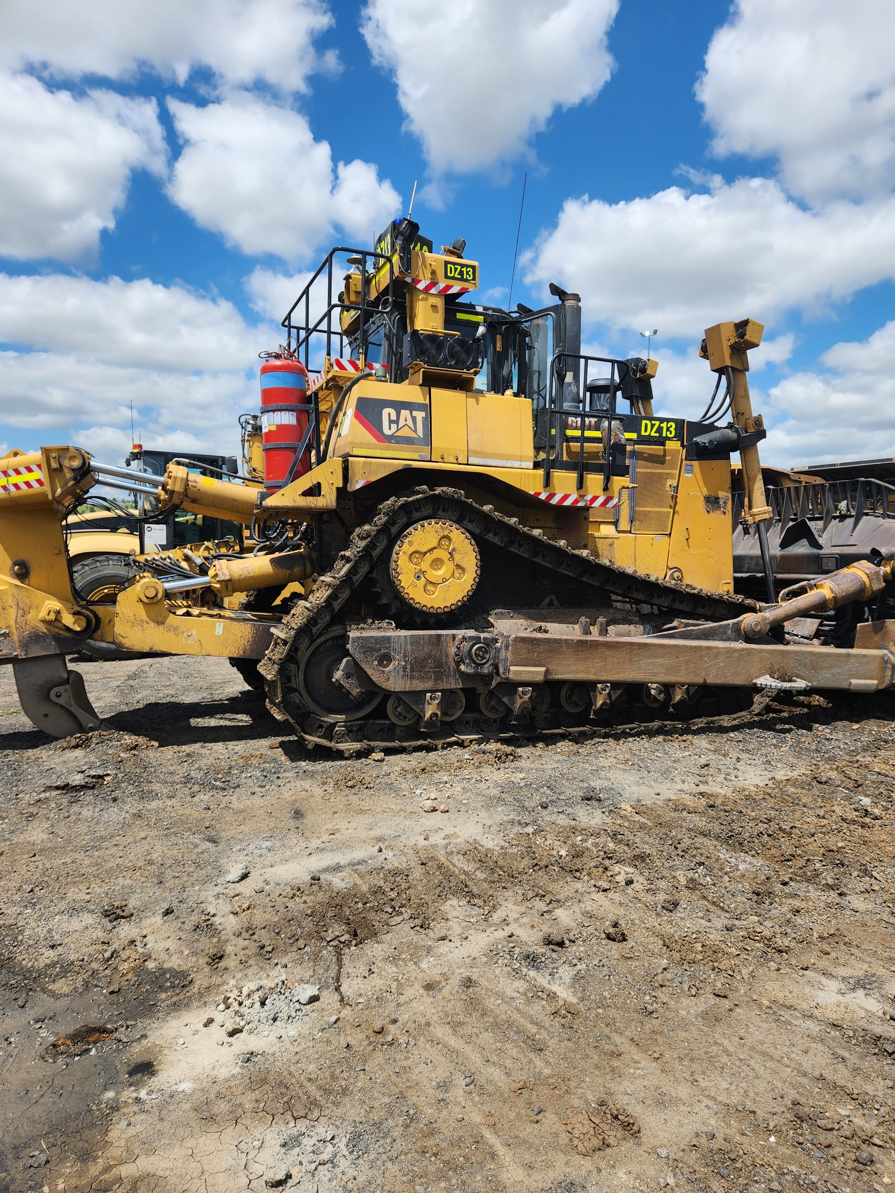 Tracked dozer
