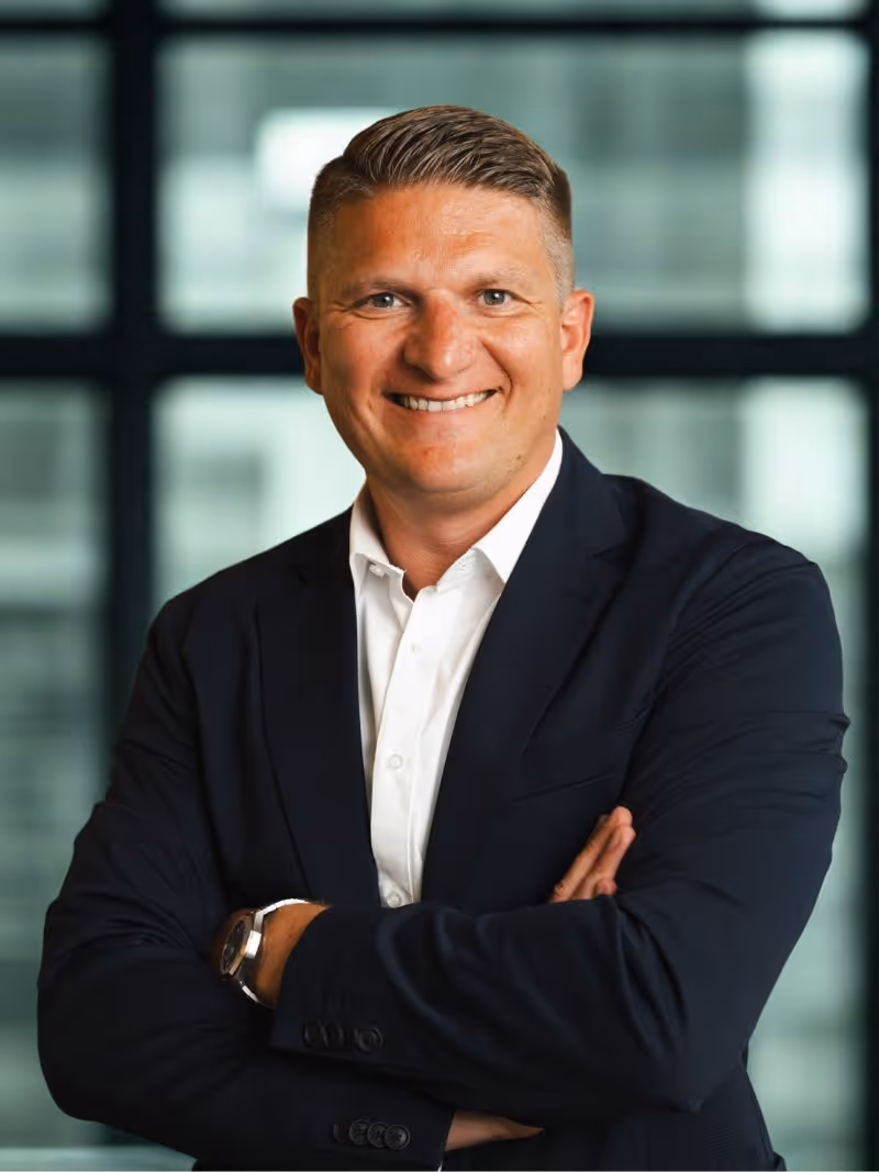 Eugen Schäfer, Interim CDO für den Mittelstand