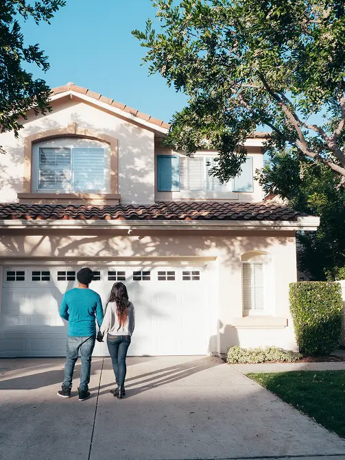 UHome Mortgage Background Image