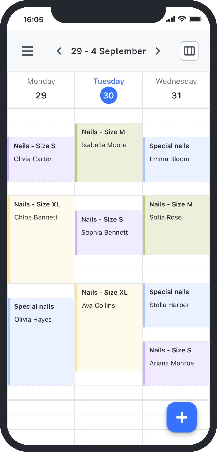 Mobile calendar app displaying nail appointments from August 29 to September 4 with client names and sizes.