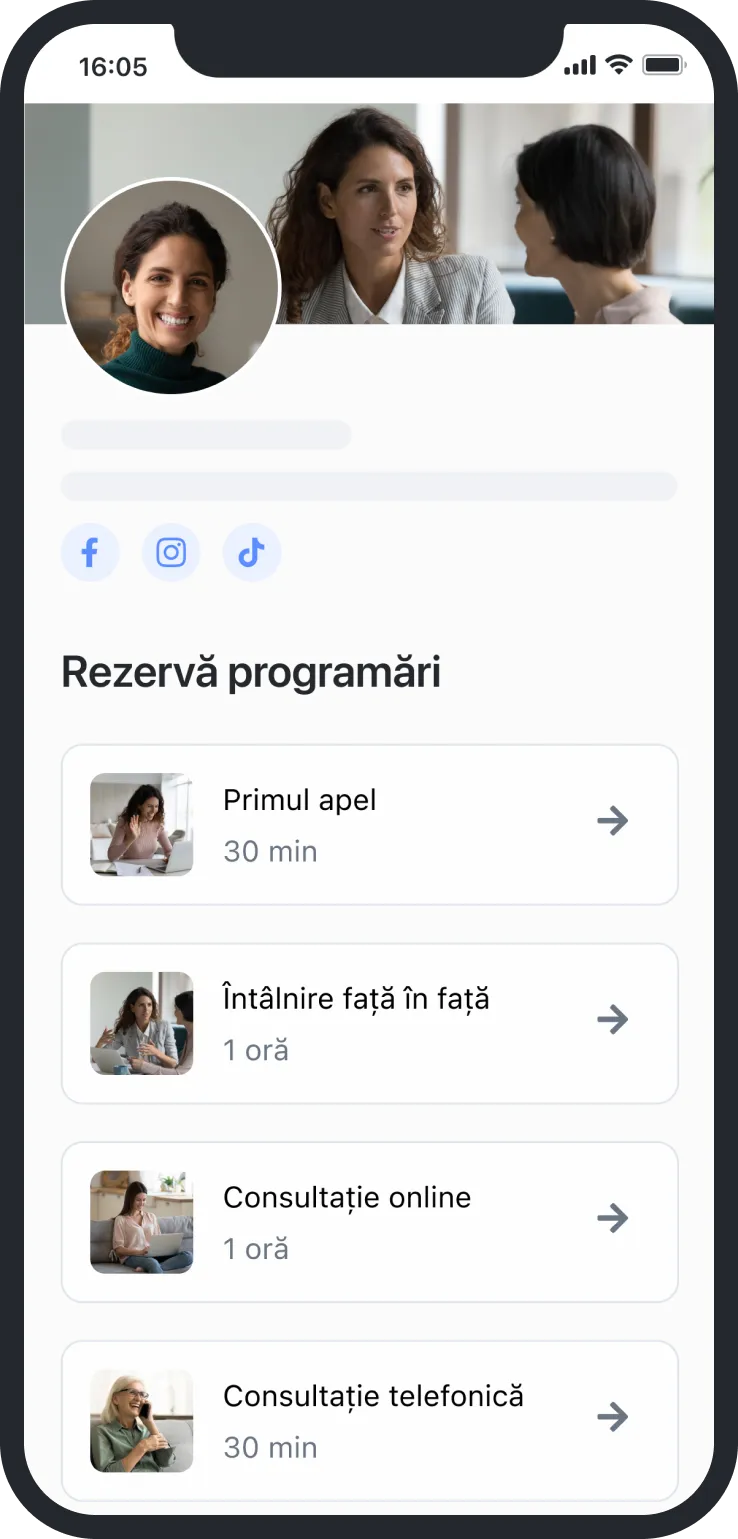 Mobile screen showing four appointment options: first call, face-to-face, online, and phone consultations.