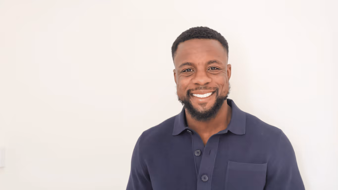 Headshot of Dr Obss Alademerin