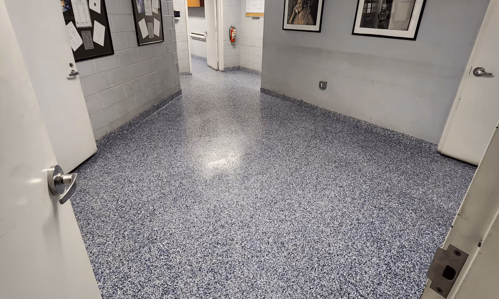 Polyaspartic / Epoxy Flake System