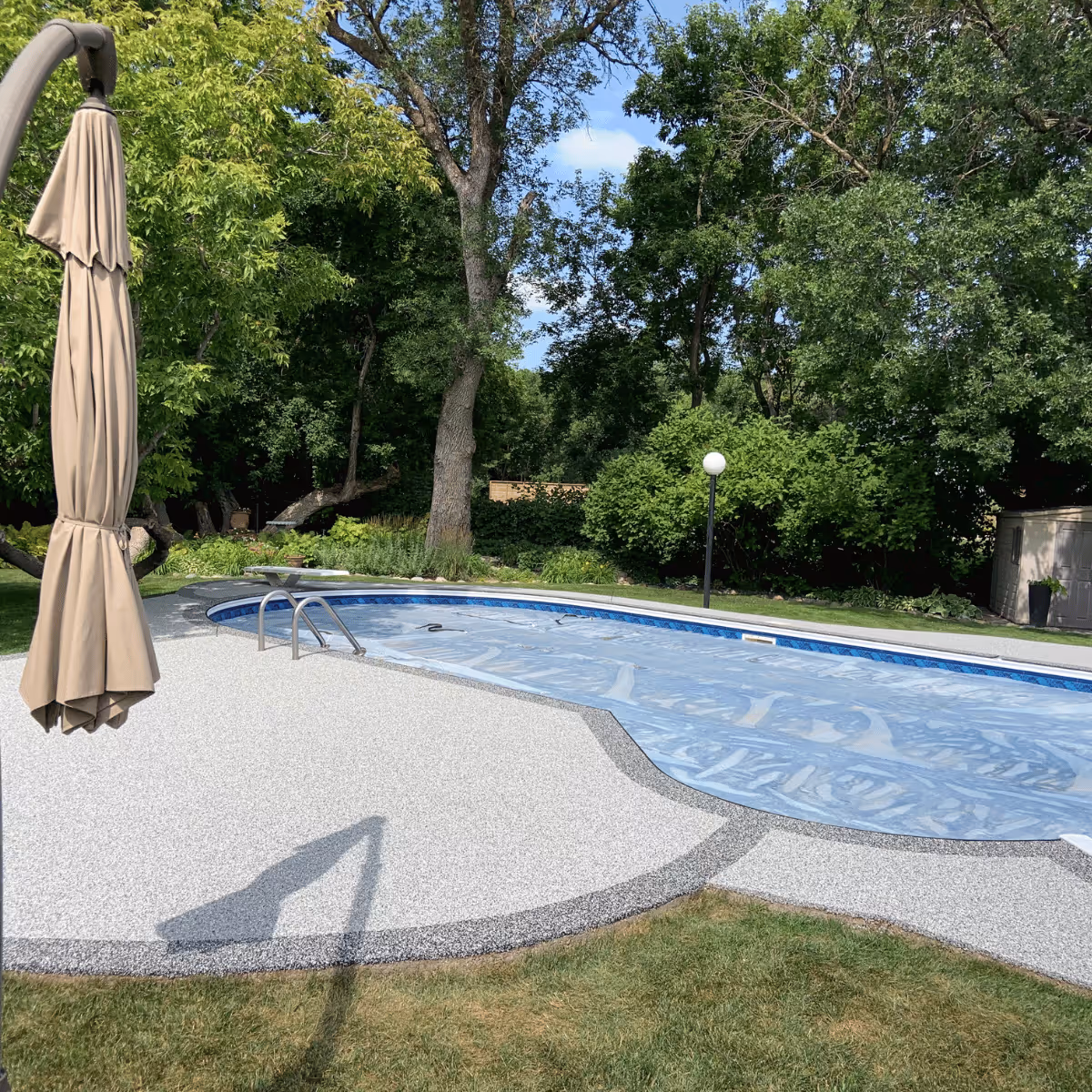 Rubber stone pool deck