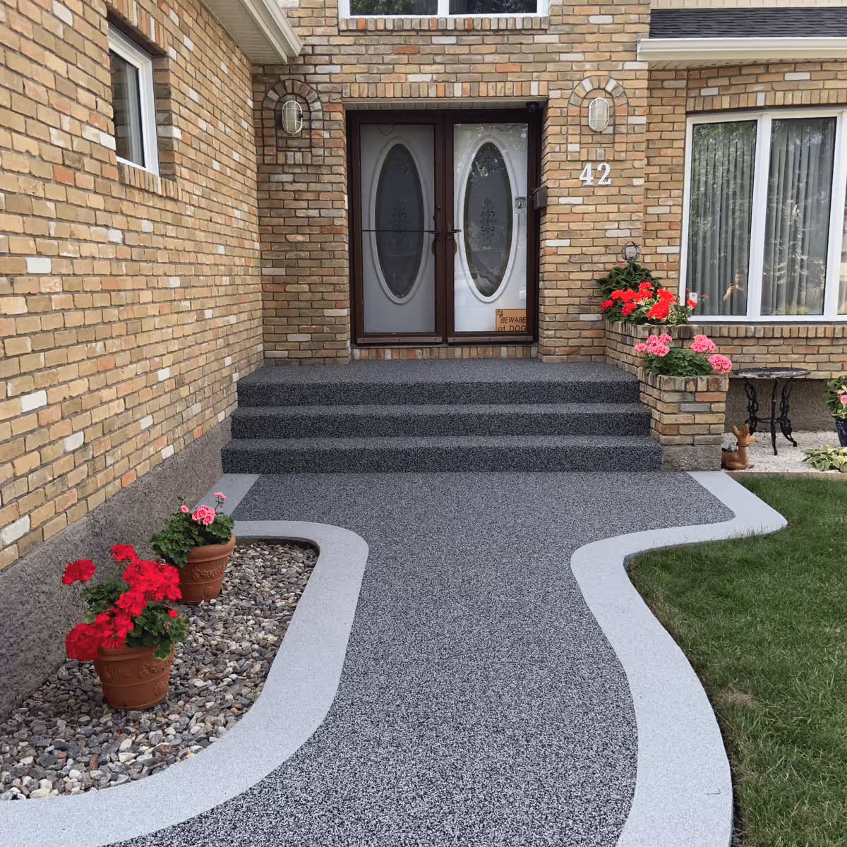 Majestic Courtyards