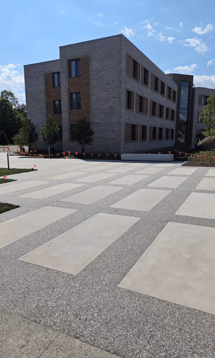 Majestic outdoor flooring