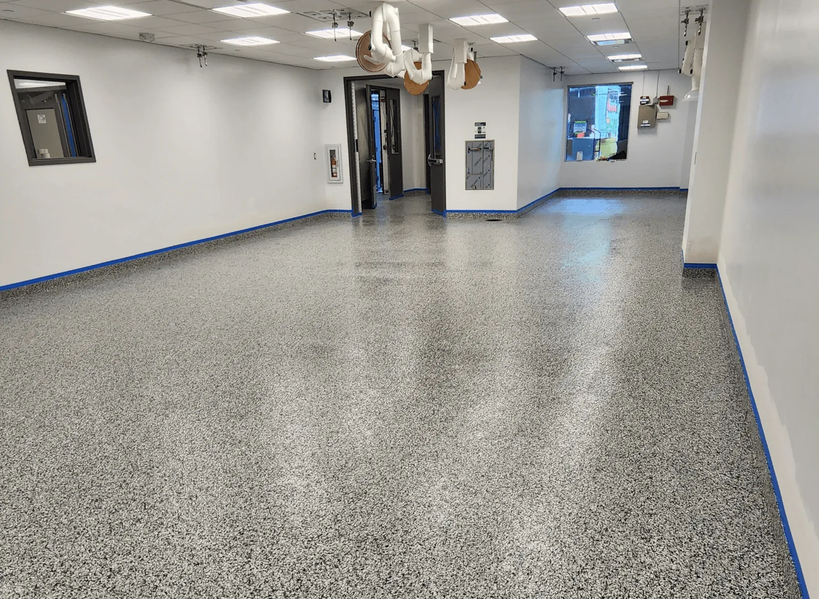 Flake floor coating in a warehouse