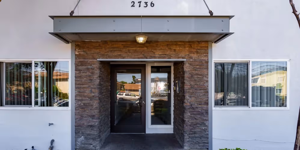 Exterior building entrance