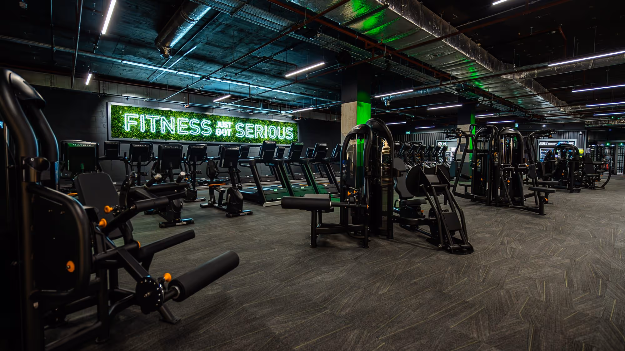 JD Gyms exterior signage