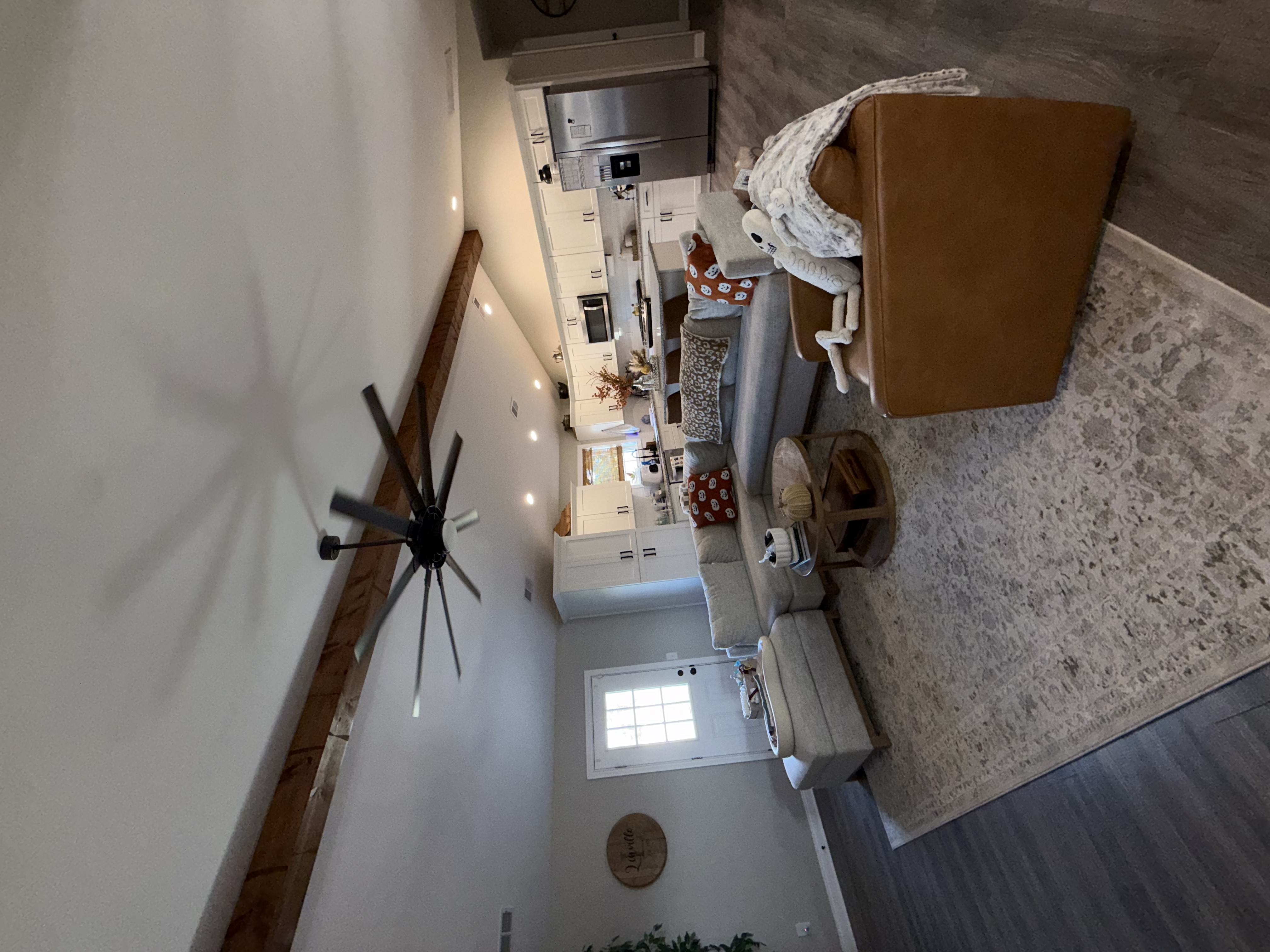 Main Gallery photo 4
