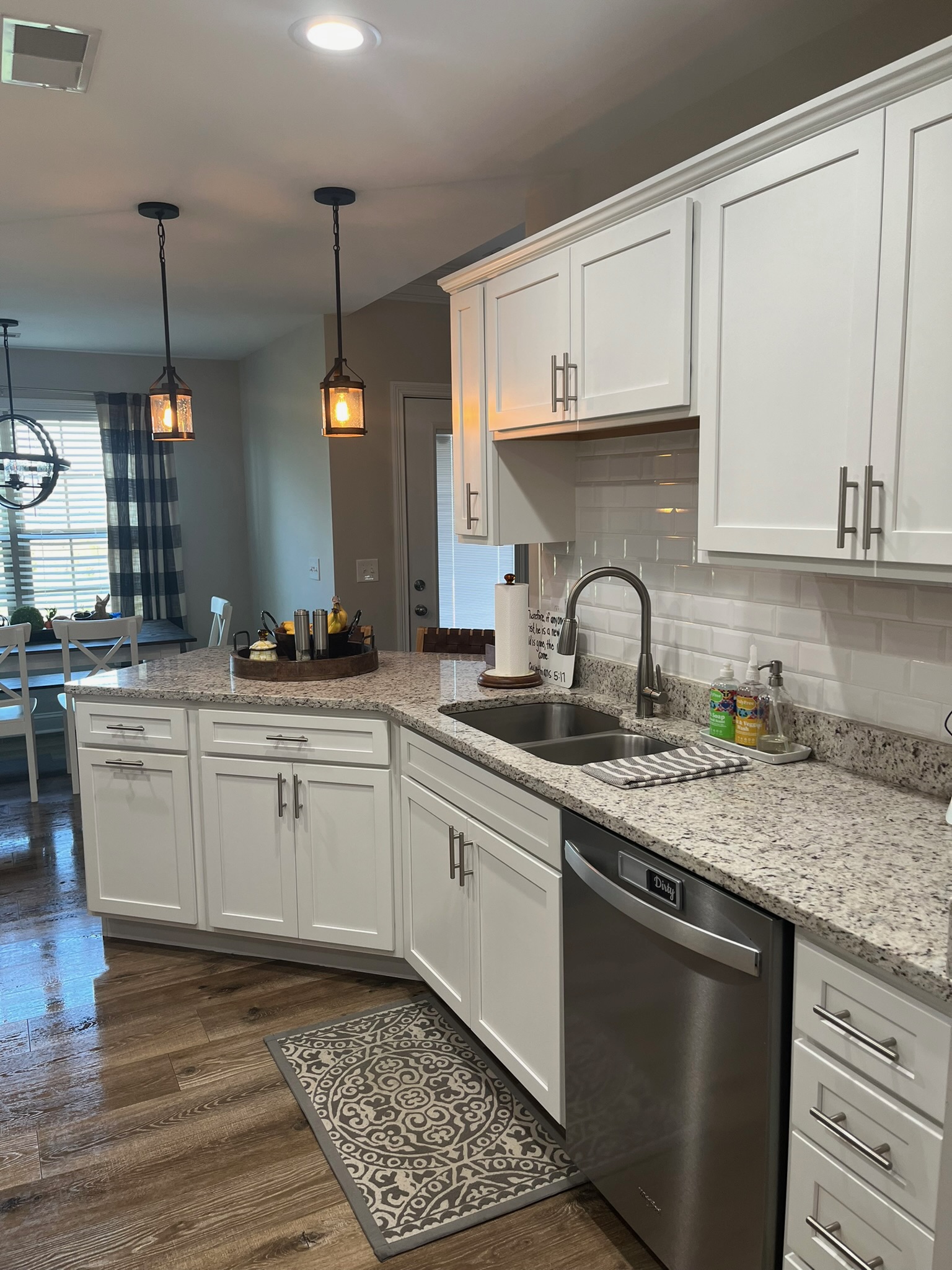 Kitchens photo 7