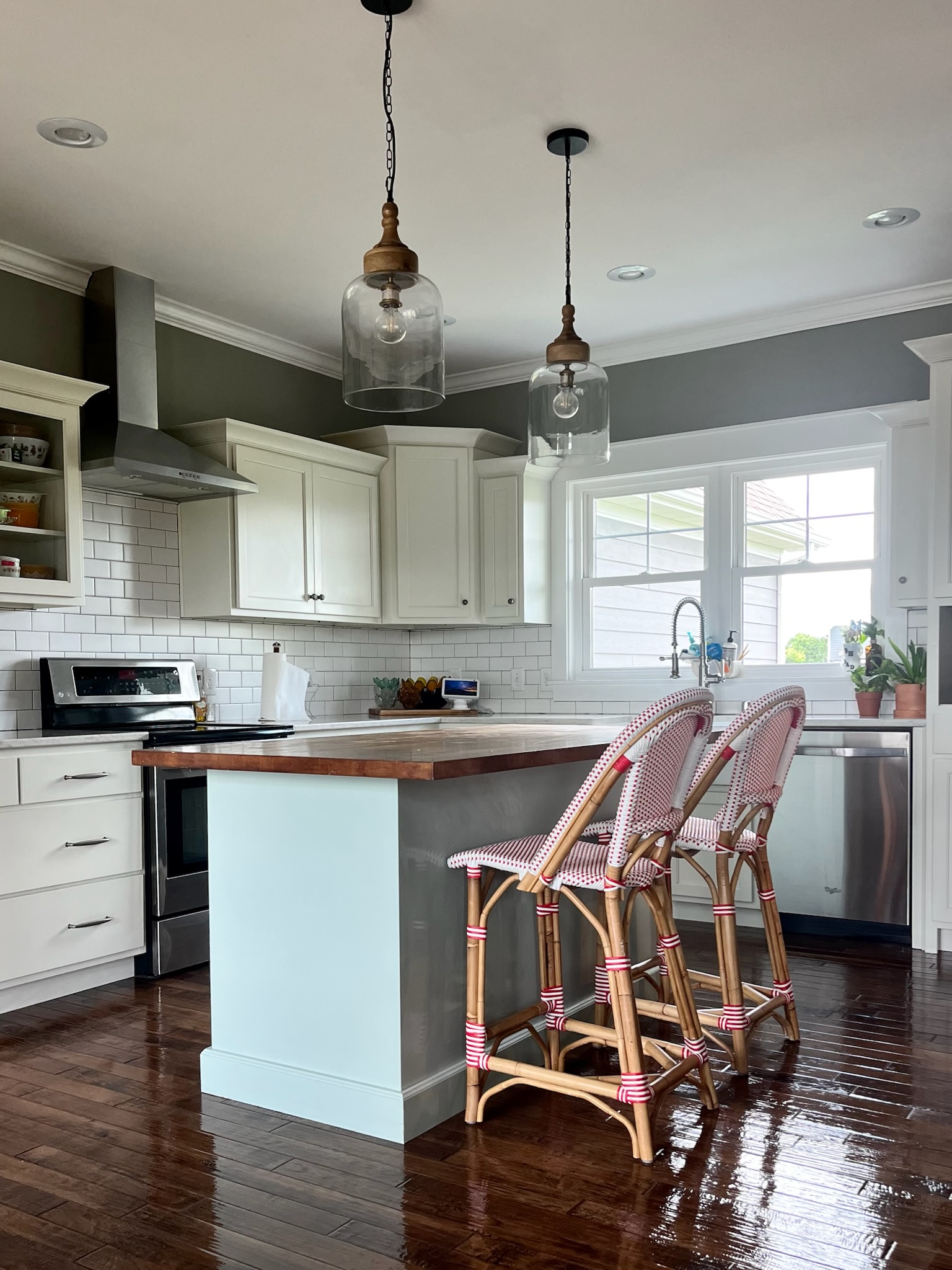 Kitchens photo 8