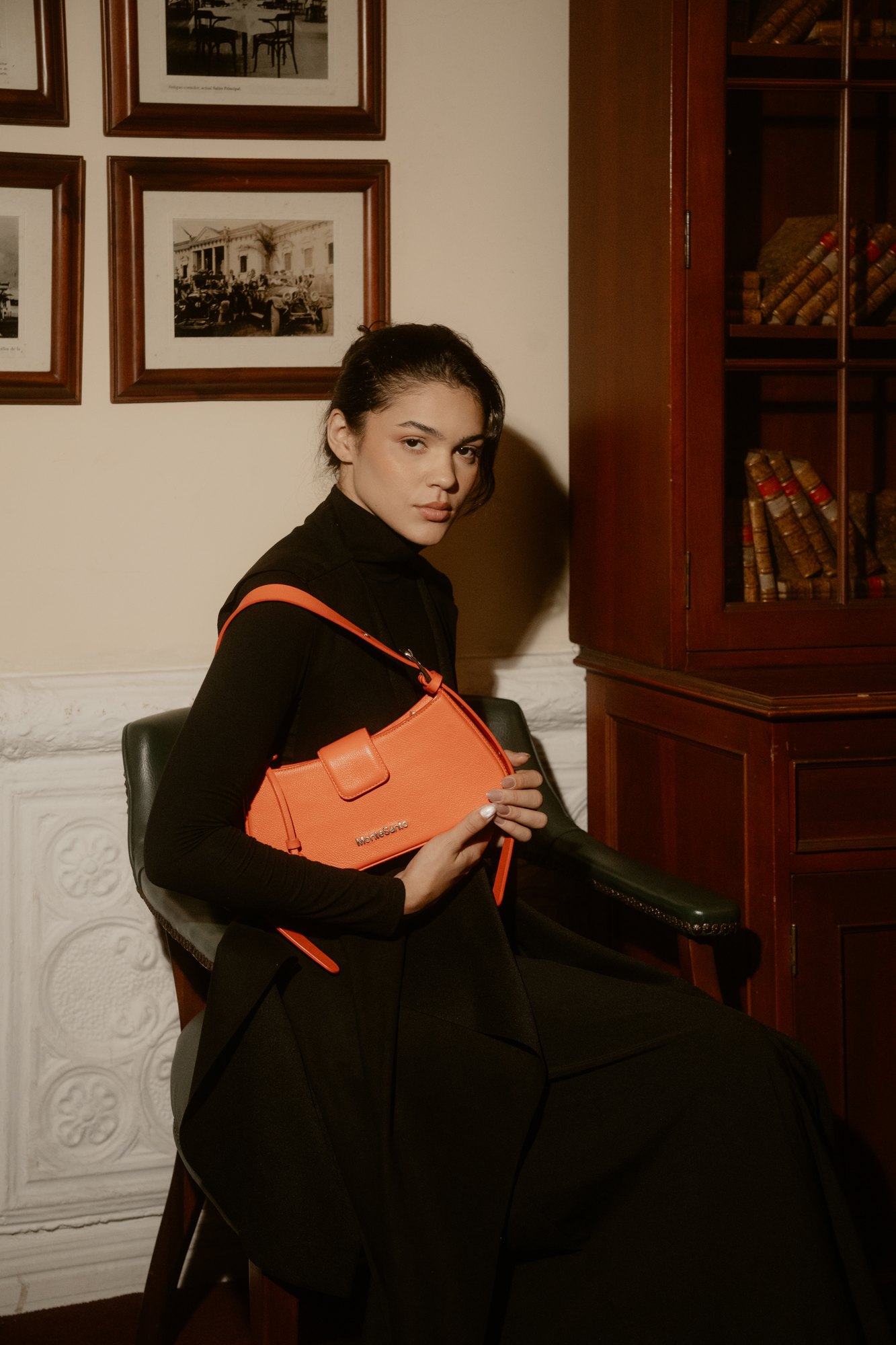 Bolso BELLA naranja — colección Dare Velvet